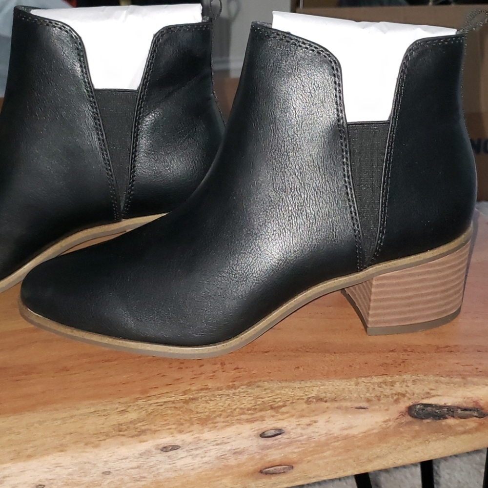 Dr. Scholl's Leather Booties
